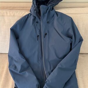 2023 Salomon Dark Blue Outdoor Men’s Ski Jacket (insulated and waterproof)